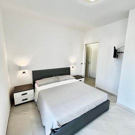 Sun Beach Apartment - New San Benedetto del Tronto Bagian luar foto